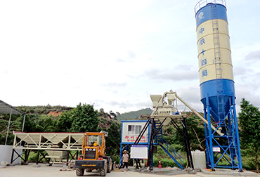 3方混凝土攪拌車(chē)(圖7) 3方混凝土攪拌車(chē)(圖7)